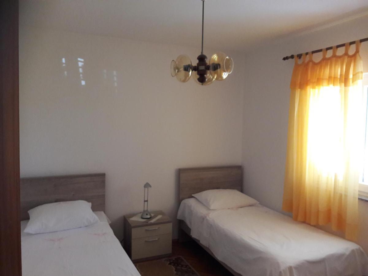 Apartment Bise Rogoznica  Ngoại thất bức ảnh