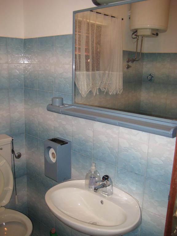 Apartment Bise Rogoznica  Ngoại thất bức ảnh